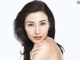 李嘉欣50岁近照身材完美,难怪许晋亨放弃身家百亿何超琼【365娱乐资讯网】