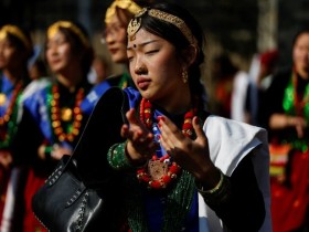 中国光棍涌入尼泊尔娶妻选妃心态引来批评【365娱乐资讯网】