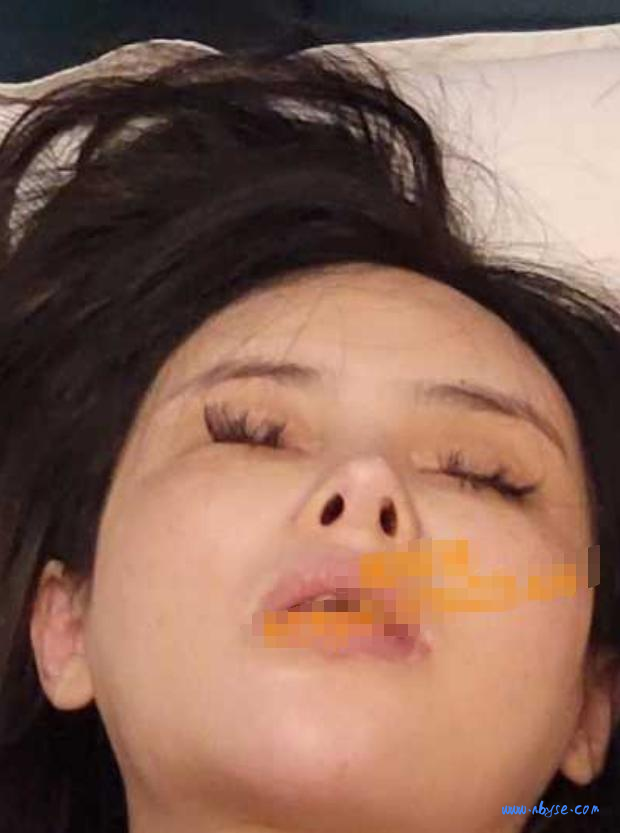 抖音热瓜之微山白皮黑丝瓜！女主欲想和男友分开却被男友用曝光视频方式做威胁！若分手即曝光！