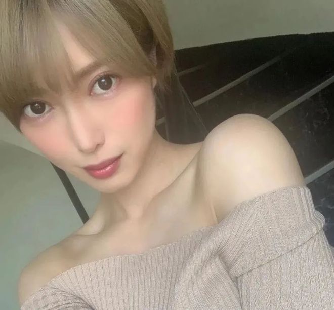 艾薇十年传奇谁最耀眼？君岛美绪、波多野结衣等巨星引领风潮