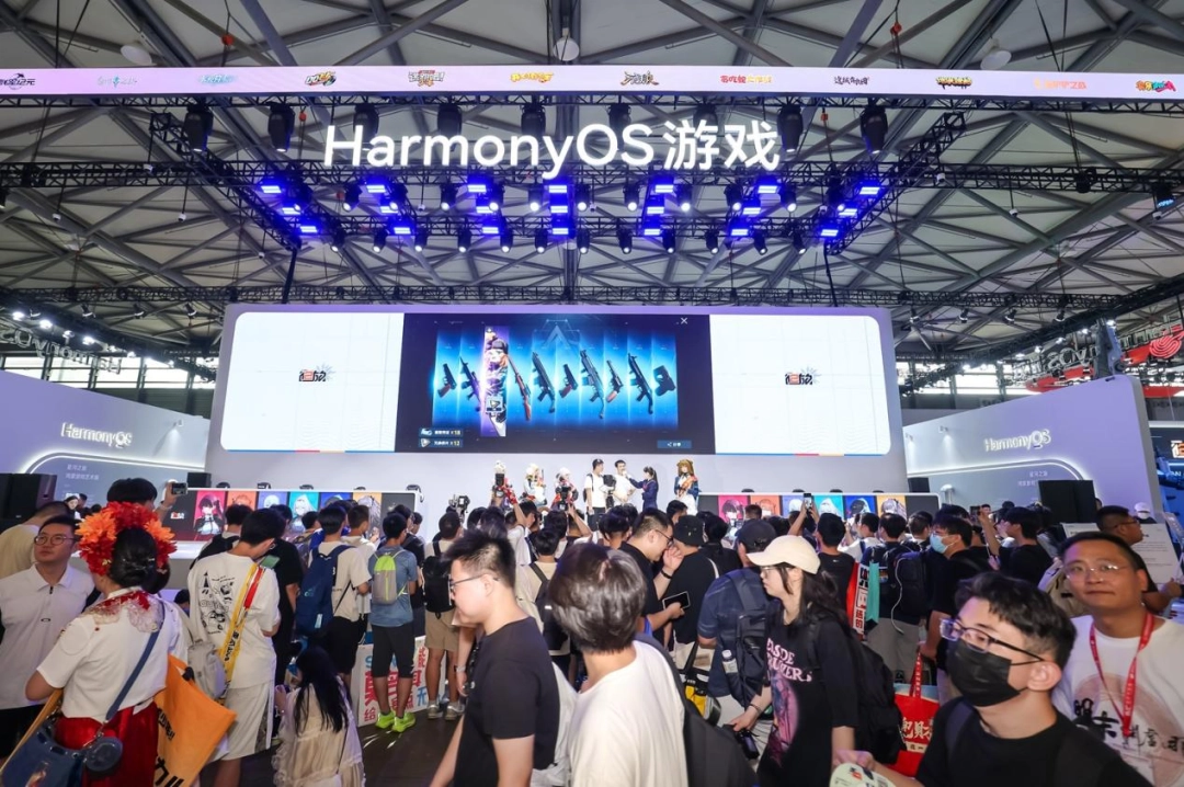 在2025年ChinaJoy上，无数人见证了鸿蒙游戏的脱胎换骨