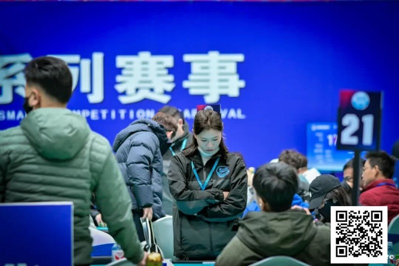 【EV扑克】泡沫同步一小时,AA遇天顺撞开55人奖励圈大门!张杰284万领衔11人开启明日大决战!【365娱乐资讯网】