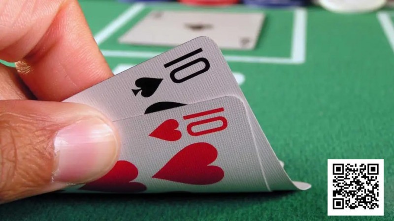 【EV扑克】拿着10-10面对三位松凶对手，你会在翻前全下吗？【365娱乐资讯网】