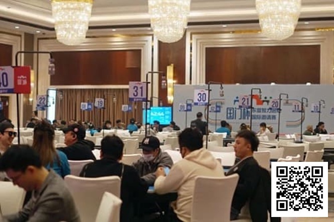 【EV扑克】国门杯｜海港边城掀起新浪潮！主赛A组争斗战鼓敲响共吸引114人次选手参赛余14人晋级第二轮！女神挑战赛明日靓丽登场！【365娱乐资讯网】