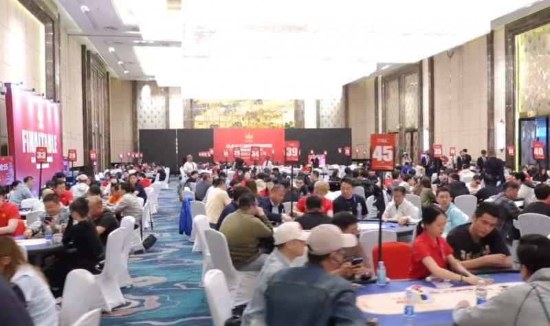 【EV扑克】GAKC皇冠杯廊坊站第二日战报|主赛A组184人激战,女神赛154位巾帼惊艳登场【365娱乐资讯网】